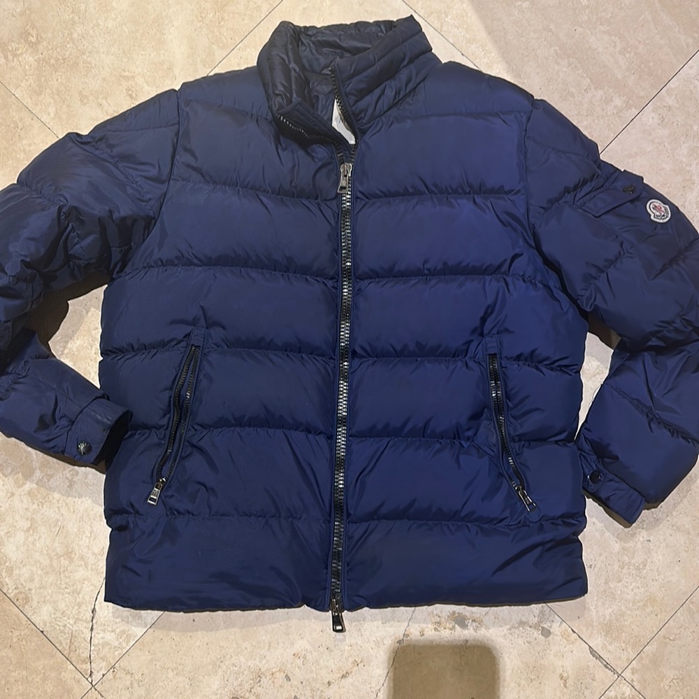 Men’s Navy Moncler jacket